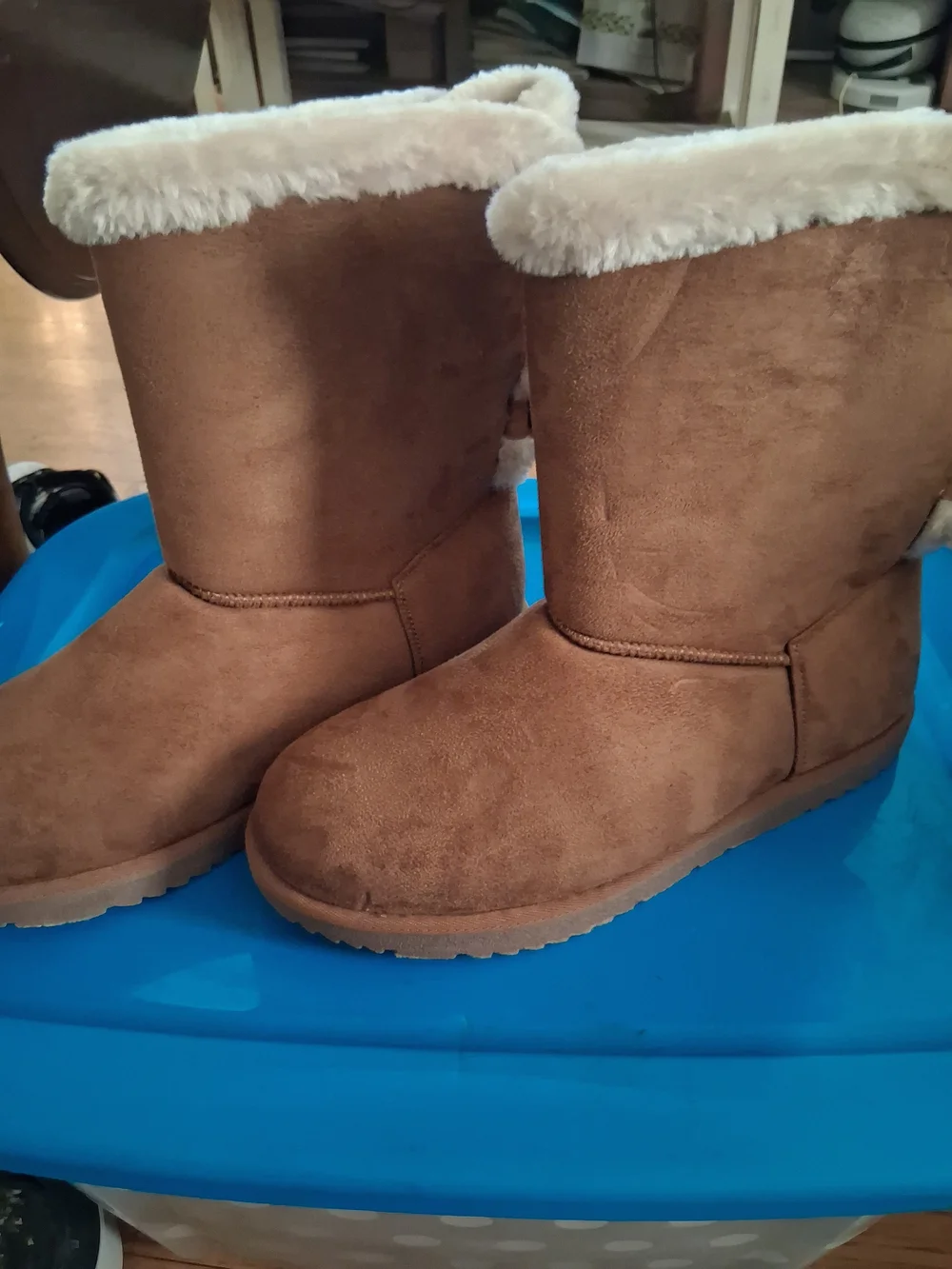 Women's Cozy Faux-Suede Shearling-Lined Winter Boots - Brown
